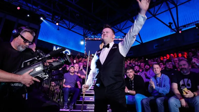 威尔逊, 巴里 威尔逊, 巴里