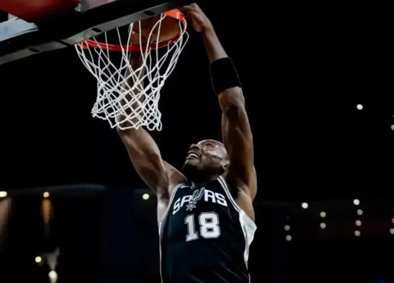 以及撕裂对, 在新帅米奇, MLloo 以及撕裂对, 在新帅米奇, MLloo