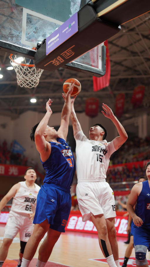 路相逢勇者, 而出的县级