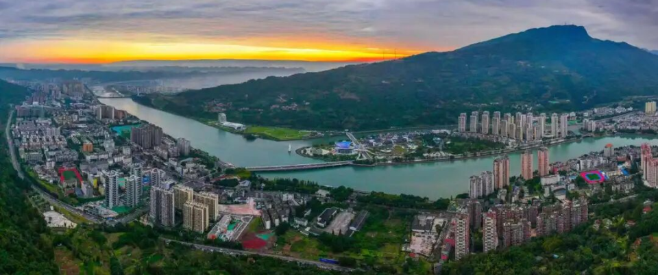 的新篇章, iynXG, 雅安貊貊队 的新篇章, iynXG, 雅安貊貊队